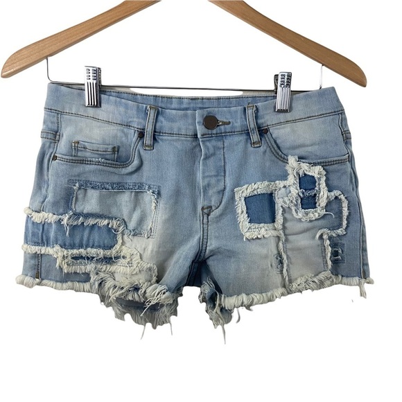 BlankNYC Denim Patchwork Distressed Cutoff Frayed Hem Shorts Sz 27 - Picture 1 of 11